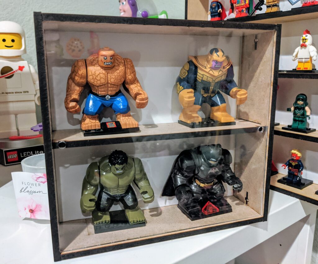 LEGO Minifig Display Case photo 8